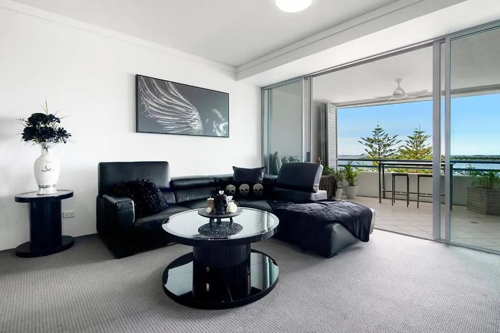 גולד קוסט Exceptional Luxury ~ Broadwater Beauty ~ Free Parking ~ Top Location גולד קוסט