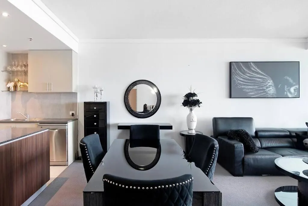 גולד קוסט Exceptional Luxury ~ Broadwater Beauty ~ Free Parking ~ Top Location 0*, גולד קוסט